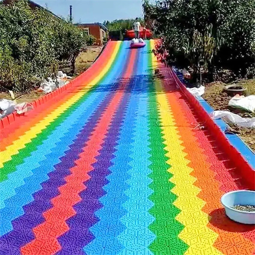 Rainbow slide