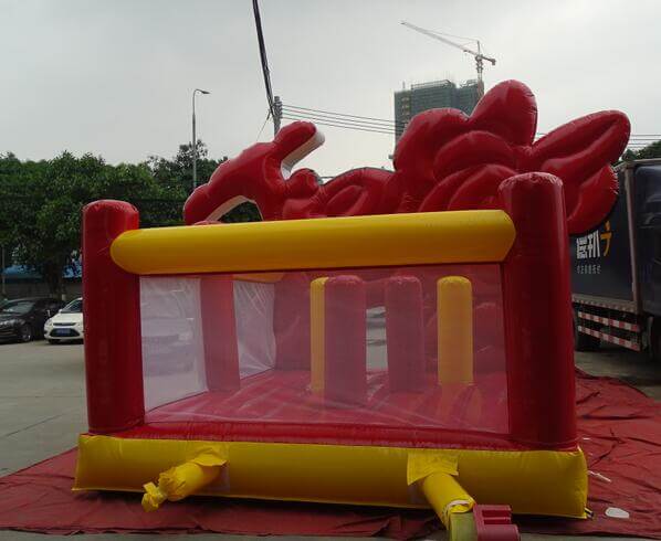 childrens bouncy castle