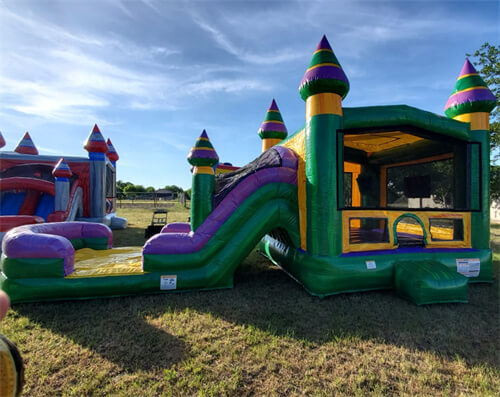 inflatable jumping castle