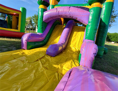 inflatable jumping castle