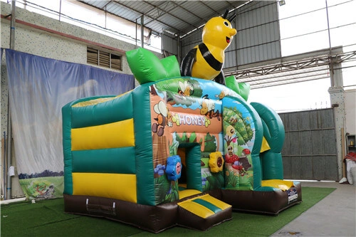 indoor bounce house