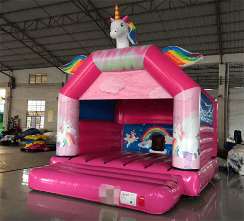 blow up bounce house