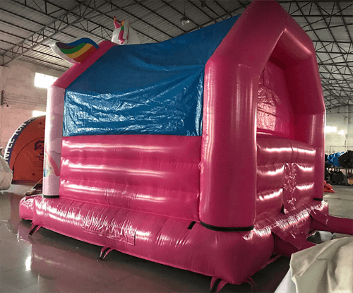 blow up bounce house