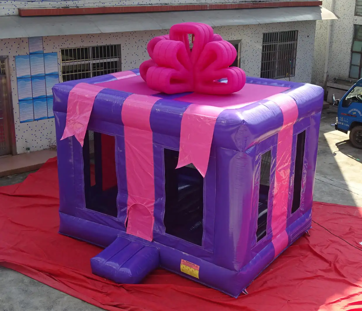 jump house